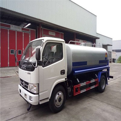 洒水车东风5吨洒水车 洒水车价格优惠 洒水车功能
