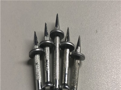 水泥射钉、俄罗斯射钉、带垫射钉、混凝土射钉等，厂家直销