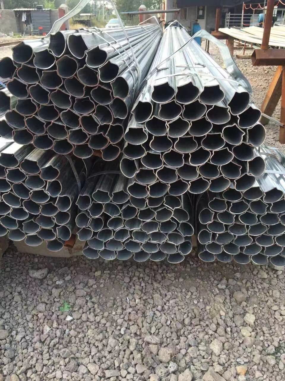 异型管5