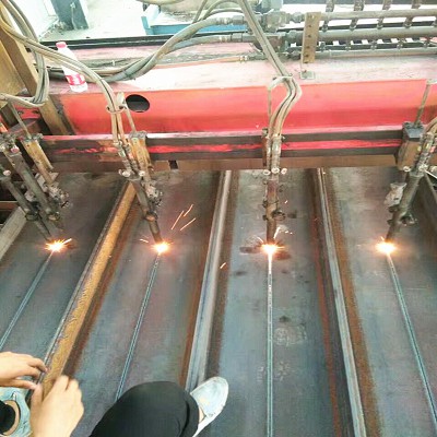 专业加工 T型钢，焊接T型钢，H型钢割T型钢，热轧小T型钢，埋弧焊接H型钢，高频焊接H型钢，焊接异型钢