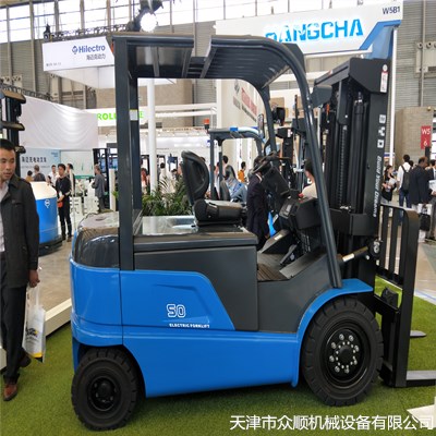 acb5460668ea261cd23aa3184697c64_副本