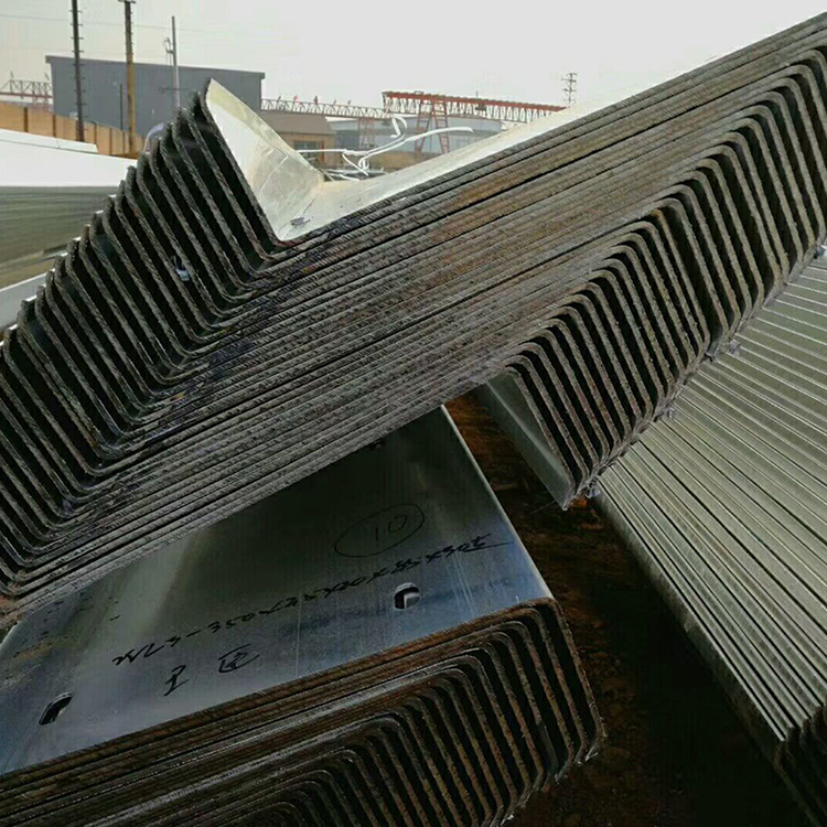 Z型钢_塔接Z型钢_打孔檩条Z型钢_冷弯z型钢