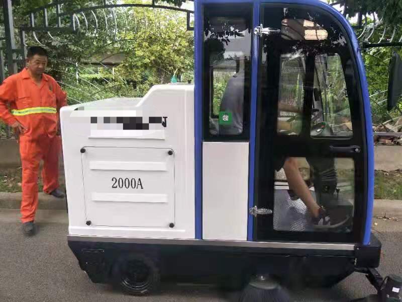 2000A (2)