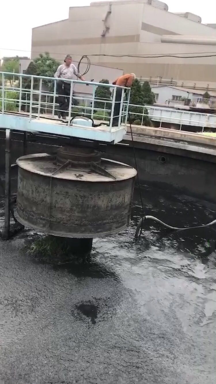 污水池沉淀池清理