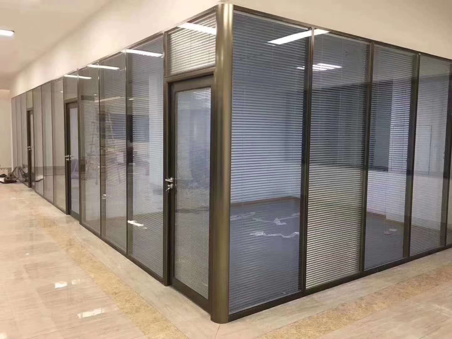北京玻璃隔断 玻璃隔断厂家 玻璃幕墙 玻璃屏风 爱采购有优惠