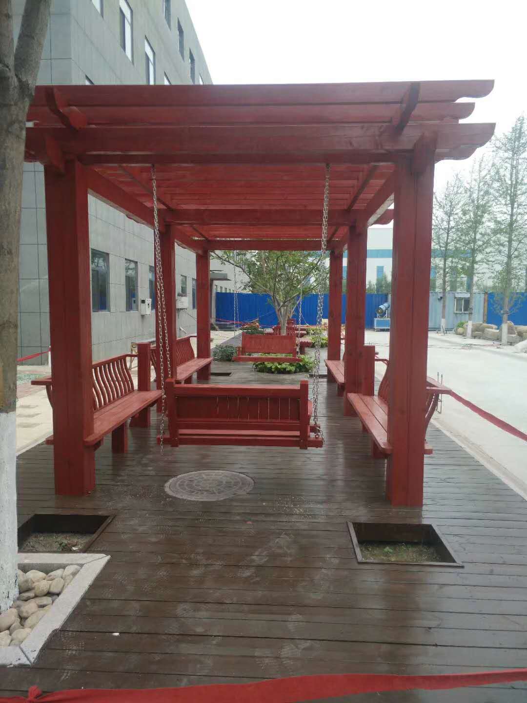 碳化木秋千 防腐木秋千 碳化木 防腐木  亿龙腾